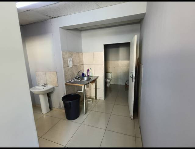 382M² OFFICE FOR SALE IN BO-DORP